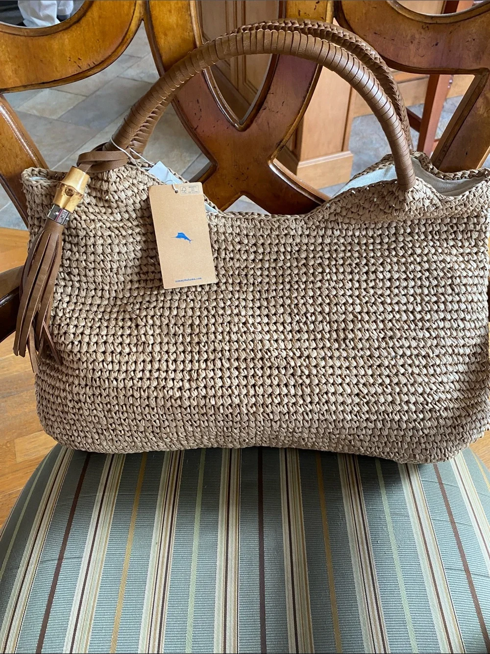 NWT Tommy Bahama Woven Tote in Natural Tan - Picture 1 of 3